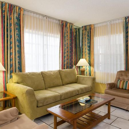 Carriage House Resort Deerfield Beach Bagian luar foto